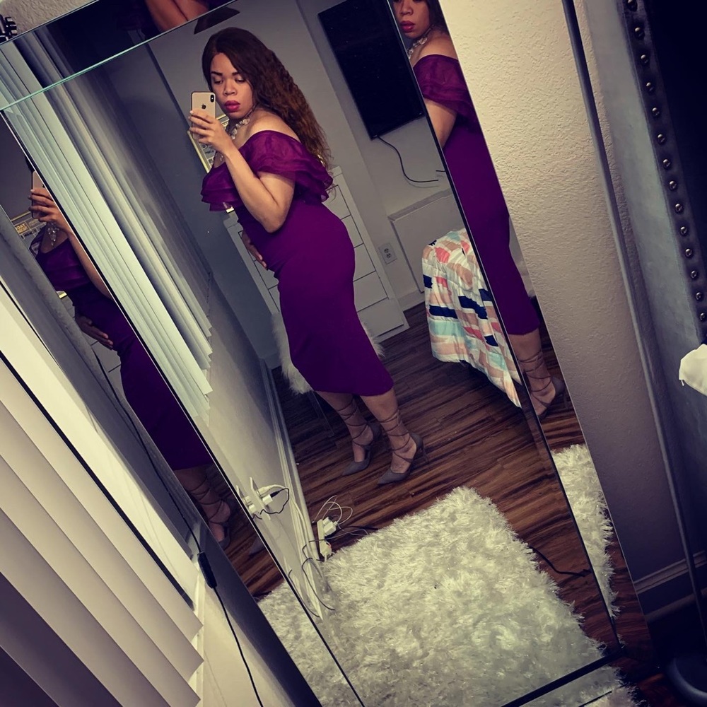 Purple ORGANZA DRESS $15 Size: 1XL